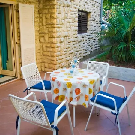 In With Terrace, Wifi, Dishwasher Daire *