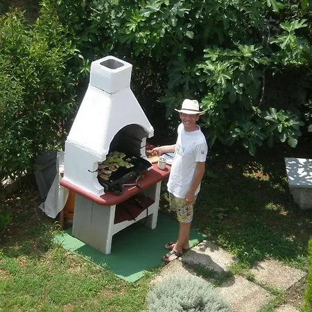 In With Terrace, Wifi, Dishwasher Poreč