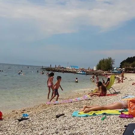 Daire In With Terrace, Wifi, Dishwasher Poreč